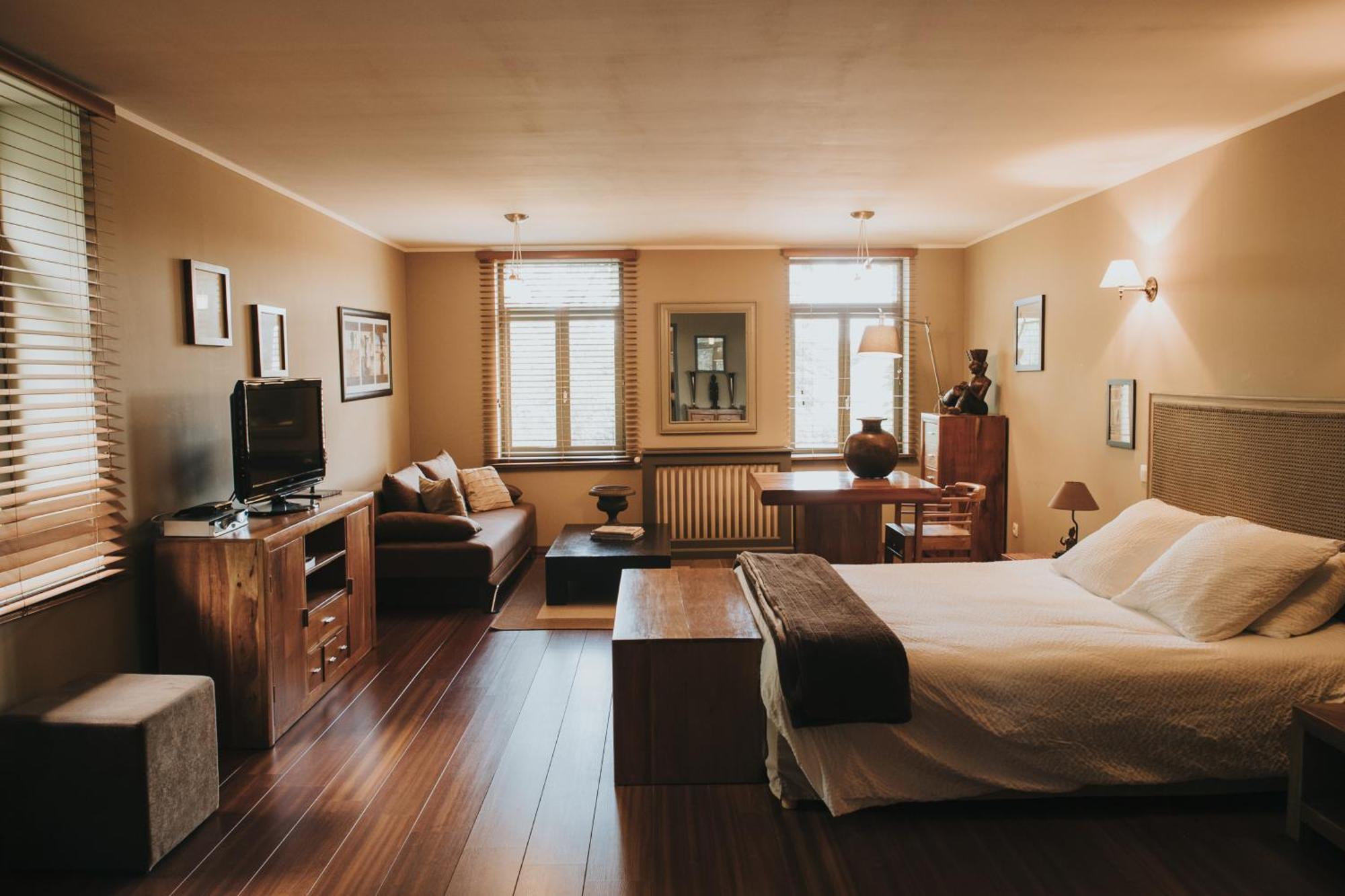 Logis Hotel-Restaurant - Le Moulin D'Artres 外观 照片